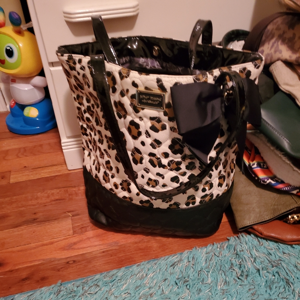 Betsey Johnson leopard bag